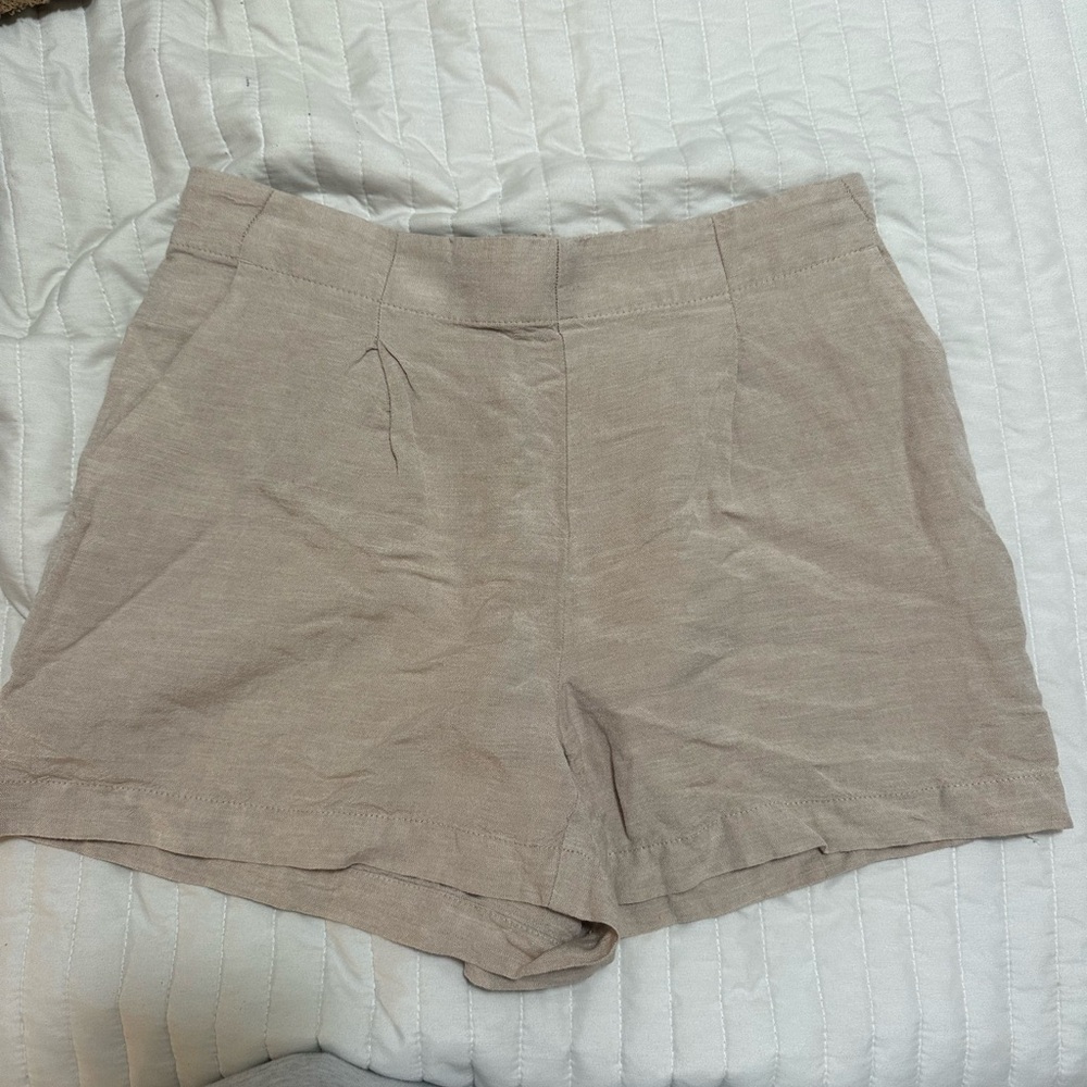 Loft Linen Shorts